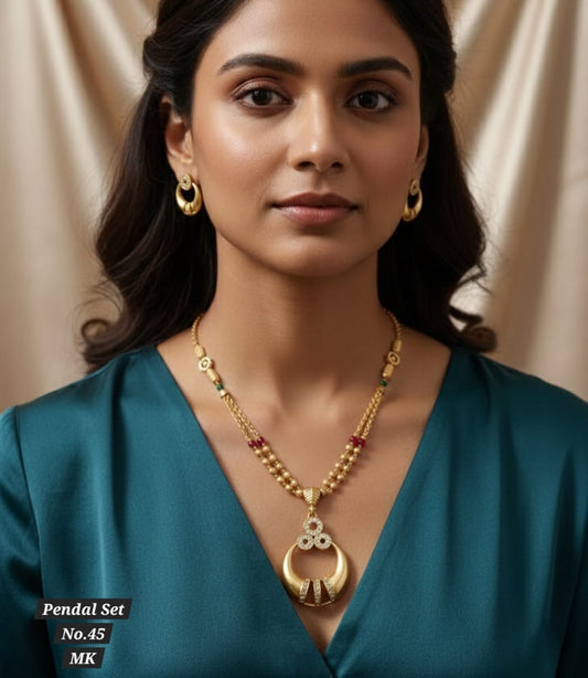 Emerald Luxe A.D. Diamond Pendant Set